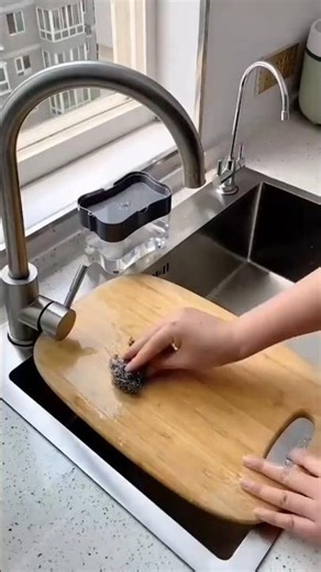 This kitchen gadget is a lifesaver! 🧼✨