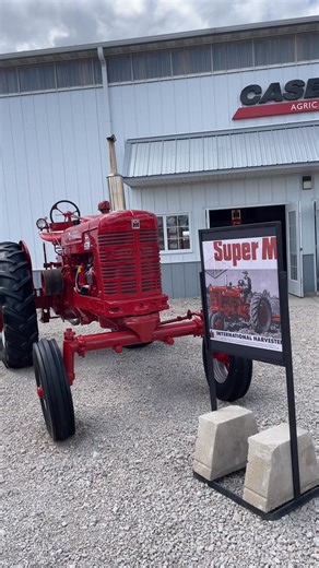 101K views · 1.3K reactions | CASE IH unveils the Farmall M Series utility tractor at Farm Progress Show 2025, combining vintage appeal with cutting-edge features for today's farmers. #FPS25 Read more: https://www.farmprogress.com/farm-progress-show/case-ih-revives-farmall-m-series-with-modern-tech-nod-to-heritage | Farm Progress Show | Facebook