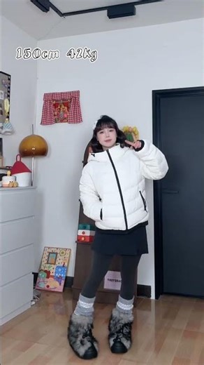 Petite Fashion: Styling Ideas for Short People