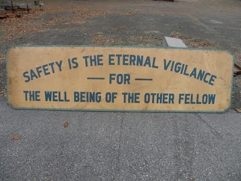 OLD STEAM POWERED MACHINE SHOP 29