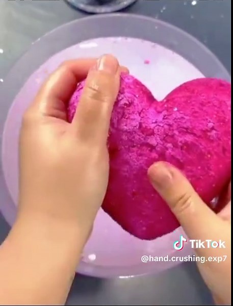 Hand crushing Experiment on TikTok