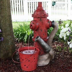 Watch Sunnydaze Fire Hydrant and Hose Outdoor Water Fountain with Bucket 28-Inch Tall on Amazon Live