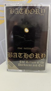 Bathory - The Return Of The Darkness And Evil