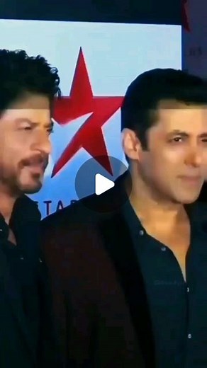 ❤𝕾𝖆𝖑𝖒𝖆𝖓𝖎𝖈 𝕽𝖎𝖙𝖚❤ on Instagram: "Real Lion 🔥🔥 @beingsalmankhan @iamsrk Follow 👉@salmanic_ritu29 . . . . #beingsalmankhan #beinghuman #salmankhan #shahrukhkhan #salmanic_ritu29 #samir_s__72 #salmankhanlovers #aayushsharma #salmankhanmerijaan #salmankhanswag #salmankhanfilms #salmankhansongs #salmankhanmyworld #salmankhanrules #salmankhankingofbollywood #salmanics #salmankhanvideos #salmankhankijaiho #salmankhangoldenheart #sohil_s__11 #salmankhansmile #salmankhanfans #salmankhanturke