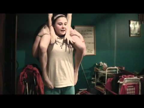 Shoulder Sit Tutorial!(: