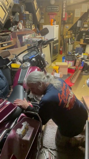 Shane takes the Uncle Daddy White Cloth Challenge