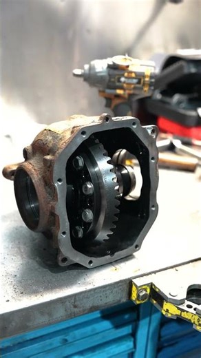 POV: Installing a Wavetrac LSD (BMW 335d) #bmw #lsd #limitedslipdifferential #wavetrac #335d #e90