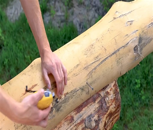 Living a natural lifestyle in a log cabin alone in the wilderness with a roof that was built by hand. | Alone with nature