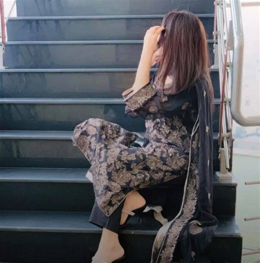 Dr-Nayab Sitara Khan on Reels