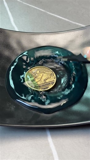 🦖 Laser-engraved dino coin? Yes please. We used the xTool F2 Ultra’s 60W MOPA laser to bring every scale and detail to life — deep, crisp, metallic. Dual laser AI = raw precision. 🔗 http://social.xtool.com/4kAGHtx #xTool #xToolF2Ultra #AIengraving #LaserEngraver #MOPAlaser #laserengraving #lasercutting #duallaser | xTool