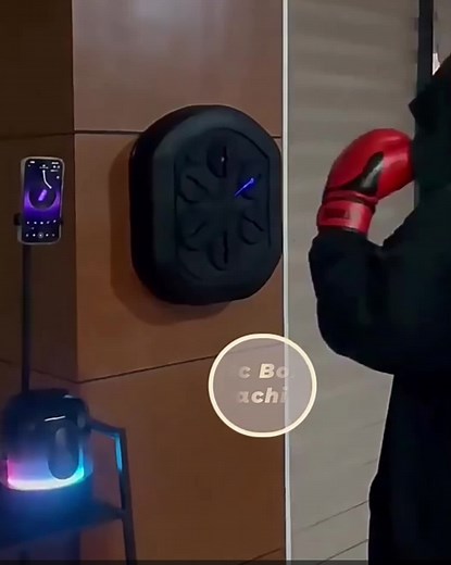 The best way to practice boxing at home. #boxingmachine #maydamboxing #maydamboxingthongminh #mayboxingtheonhac #maydamboxingthongminhtheonhac