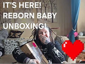 UNBOXING A SILICONE REBORN BABY!