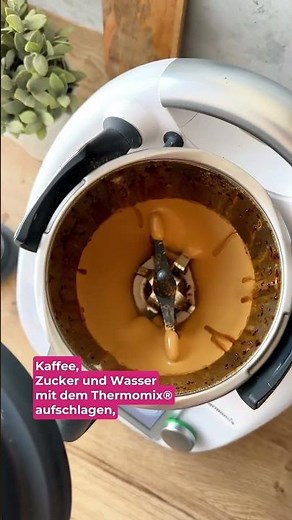 🥤 Fluffy Dalgona iced coffee in 5 minutes – the summer drink of 2025! | Thermomix® recipe