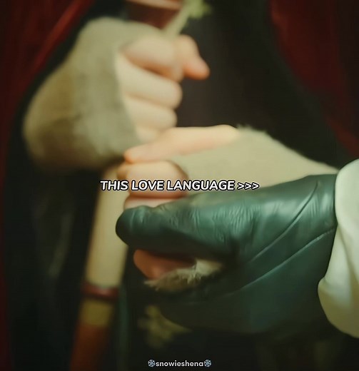 Heartwarming Moment: Shen Holding Mi Lan's Hand