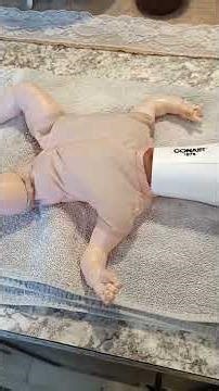 Pussy Cat gets a clean body #vintagedoll #60sdolls #dollrepair