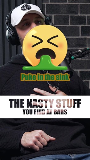 Nasty stuff all over 🤢💩 #barlife #poop #bar #fridgebricktime #fridgebrick