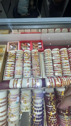 LIVE: HK 🇭🇰 pasabuy REAL 24K GOLD HK SETTING Item is for piece not for gram Free bitbit to MNL (Air cargo o sea cargo not allowed for safety of the products) ETA: Nov 27, 2025 ❌ 𝘕𝘰 𝘵𝘰 𝙅𝙤𝙮 𝙢𝙞𝙣𝙚𝙧𝙨 𝘱𝘭𝘦𝘢𝘴𝘦! ❌ 𝘕𝘰 𝘾𝙊𝘿 ❌ 𝘕𝘰 𝙘𝙖𝙣𝙘𝙚𝙡𝙡𝙖𝙩𝙞𝙤𝙣 𝘰𝘳 𝙘𝙝𝙖𝙣𝙜𝙞𝙣𝙜 𝘰𝘧 𝘪𝘵𝘦𝘮 𝘢𝘧𝘵𝘦𝘳 𝘭𝘪𝘷𝘦 ❗️𝐃𝐏: ₱200 or 50% during live or during pm orders ❗️Completion of 50% value after invoice ❗️𝐍𝐨𝐧-𝐫𝐞𝐟𝐮𝐧𝐝𝐚𝐛𝐥𝐞 MOP: Bank: UB Paco Manila Account Name: GLOBAL SUPPL