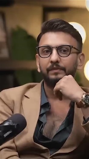 Abhishek Pramod Pilani on Instagram: "The Hair Loss Divide: Male vs. Female Pattern Baldness What's your biggest question about pattern baldness? Drop it below! #hairlossfacts #knowyourhair #assureclinic"