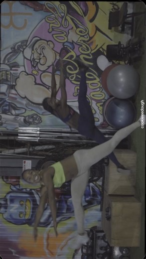 CaShawn Sims | Rapper | CPT Celebrity Trainer | STROKE SURVIVOR on Instagram: "Are you silly in the gym? @bodybycookie"