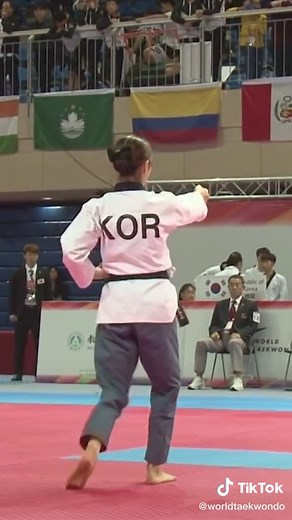 Amazing Taekwondo Moves | Poomsae Fitness Routine