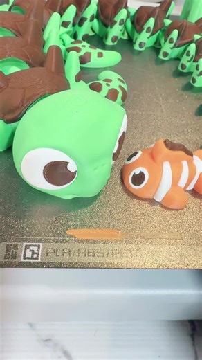 Meet Larry the turtle Dragon! Marty the Highland will be a few more hours! #magsandmarshes #3dprinteddragon #cantstopwontstop