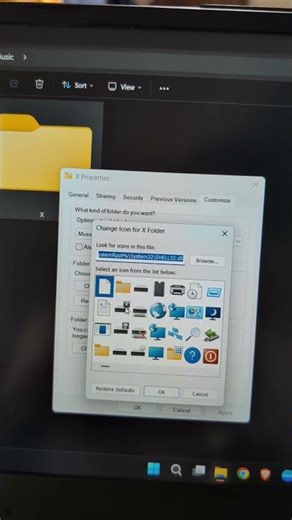Windows 11 Folder Icon change #windows11 #folder #icon #android #windows #tipsandtricks #laptop