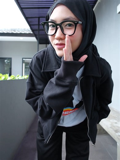 Stylish Fleece Jacket Fit Check with Haller