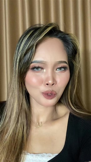 Perawatan Kulit dengan Warna Sawo dan Plumrose