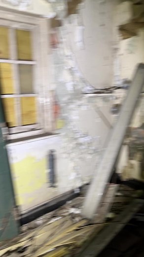 Old police station built in 1878 | Martin Urbex