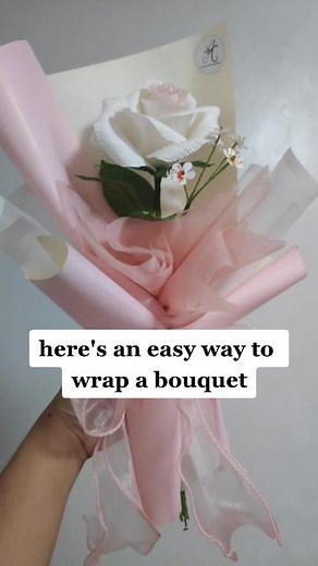DIY Paper Flower Bouquet Wrapping Tutorial