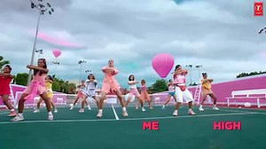 Groove to the peppy beats, while you sing along with Honey Singh's #FirstKiss! Tune in now! 🎧 Yo! Yo! Honey Singh #tseries #BhushanKumar #DirectorGifty Ipsitaa #UmeshSharma #MihirGulati #bobbysuri RDM Learnathon RDM Media #yoyohoneysingh #yoyo | T-Series