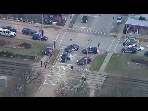 Metra UP NW train hits pedestrian in Arlington Heights