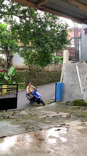 Intercom helm #intercom #intercomhelm