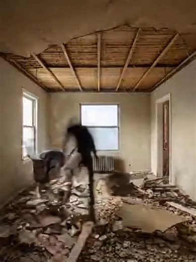 Living Room Transformation: From Demo to Decor! #renovation #homemakeover #timelapse #interiordesign