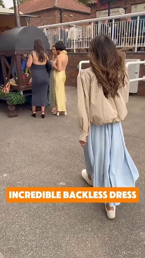 5.2K views · 72 reactions | Such an incredible backless dress 朗 #RacedayTV #horseracing #fashion | Raceday TV | Facebook