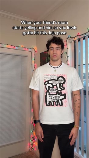 War Land on Instagram: "Jojo pose 98% accuracy #jojosbizzareadventure #anime #manga #explorepage✨"