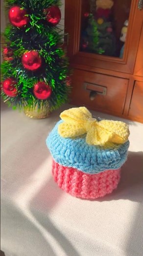DIY Crochet Gift Box with Bow | Cute Handmade Christmas Idea 🎁 🎀