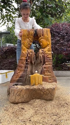 The Path Between Good and Evil: A Masterpiece in Wood 👺#artinwo #workout #woodworking #wood #artwork