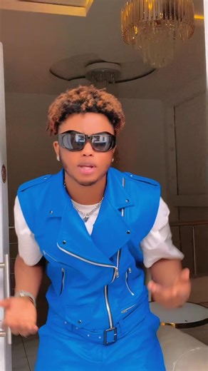 Shawty bend it over 😍 #rinaboyxx