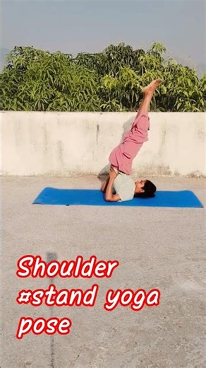 Salamba Sarvangasana 💪🙏🧘 shoulder stand.....#yogawithnitu #yoga