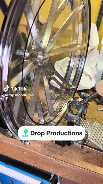 Building a stand alone 18” Remo Rototom Bassdrum using a Batter Bolt Batter Bolt: DropShop Drums’ solution to Rototrac rail problems. We bypassed those by constructing this simple multiclamp-ready Batter Bolt that fits any Rototom, which can thus be mounted at any angle, at any height! multiclamps available (not included) €25.00