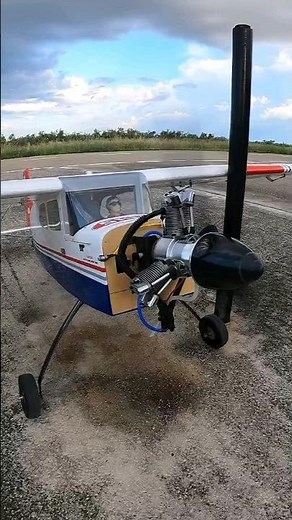 Saito 3-cylinder radial engine for rc aircraft, first ignition