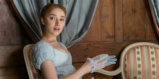 'Bridgerton' Showrunner Comments on Recasting Phoebe Dynevor and Regé-Jean Page