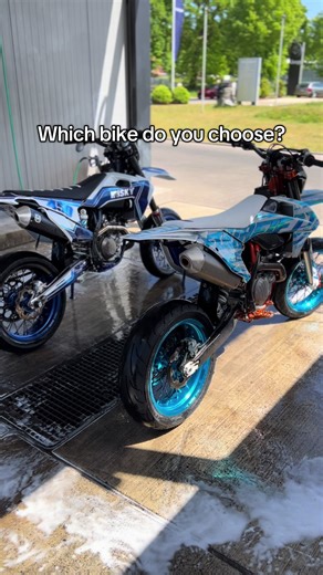 KTM EXC 450 vs. Husqvarna FE 450 Comparison and Review