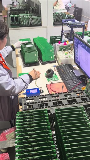 Understanding Elevator Displays: Binary, Gray, and Decimal Segments