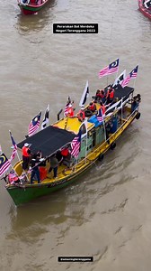 11K views · 851 reactions | Perarakan Bot Merdeka Peringkat Negeri Terengganu 2023 﫰☺️ Tahniah kepada yg menjayakan program ini. Salam hari kebangsaan dan kemerdekaan yg ke - 66. Terengganu Drawbridge #amazingterengganu #terengganu #tourismterengganu #merdeka2023 #terengganudrawbridge | Amazing Terengganu | Facebook