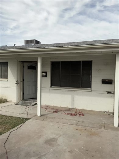 Proudly renovating homes right here in Phoenix, AZ. Swipe to see the before ➡️ work in progress as we bring new life to Valley homes—one project at a time. 🛠️✨ #NewRenovationHomes #PhoenixAZ #FixAndFlip #ArizonaHomes #HomeRenovation