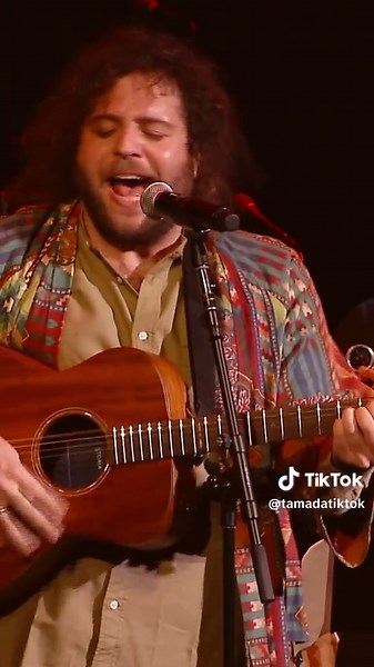 Live Performance of 'Tikebi' at Berklee College