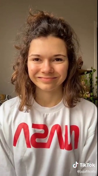 Quand tu n’arrives pas à être sexy avec Juju Fitcats