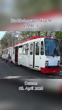 Ein M8C an der Haltestelle Sprödentalplatz in Krefeld